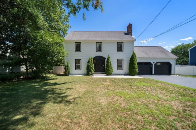 247 Fremont St, Taunton, MA 02780