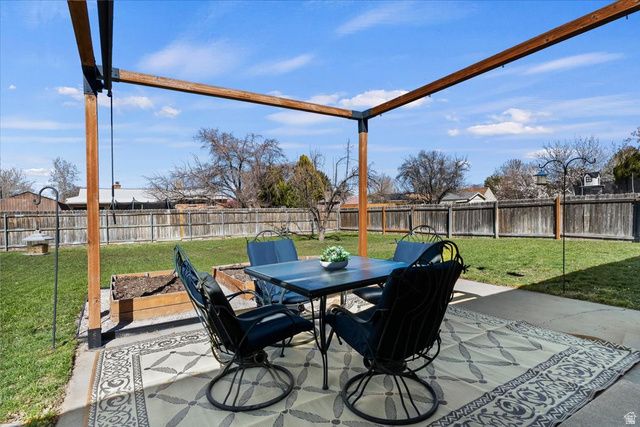 2164 W CAMELOT WAY, West Jordan, UT 84084