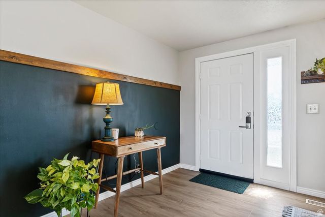 2164 W CAMELOT WAY, West Jordan, UT 84084