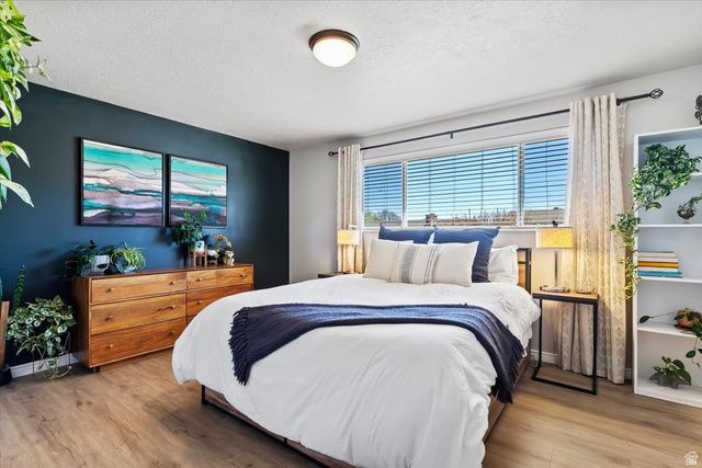 2164 W CAMELOT WAY, West Jordan, UT 84084