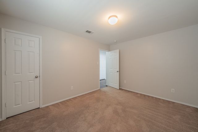 7525 Berrenda Drive, Fort Worth, TX 76131
