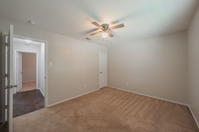7525 Berrenda Drive, Fort Worth, TX 76131