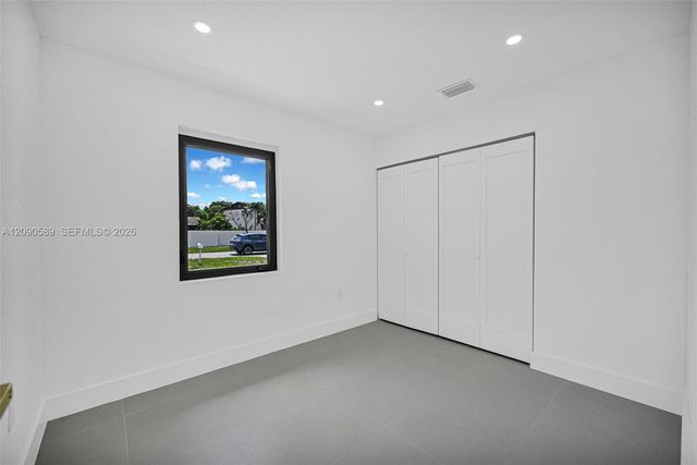 19301 NW 52nd Avenue, Miami Gardens, FL 33055