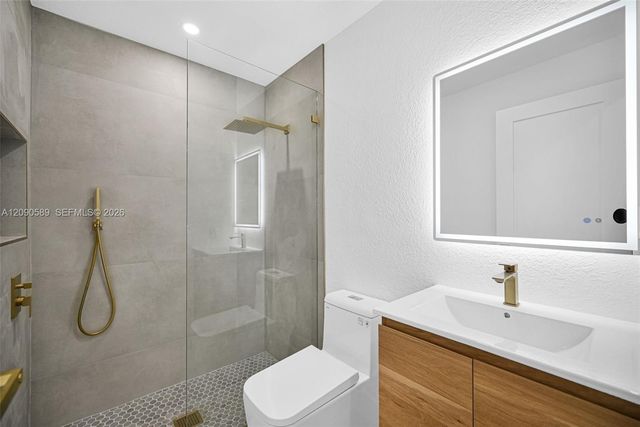 19301 NW 52nd Avenue, Miami Gardens, FL 33055