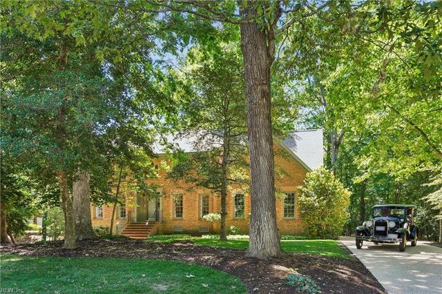 2305 W Island RD, Williamsburg, VA 23185