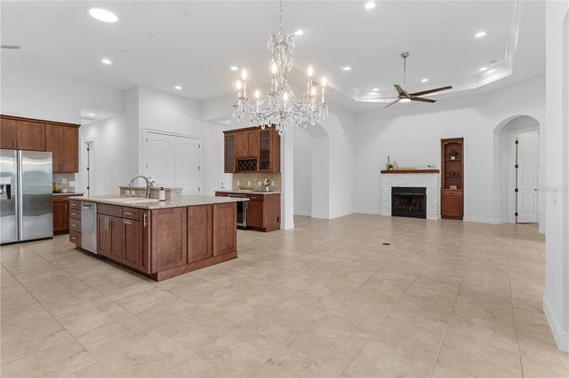 5312 MEADOW HILL LOOP, Lady Lake, FL 32159