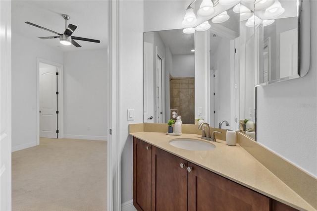 5312 MEADOW HILL LOOP, Lady Lake, FL 32159