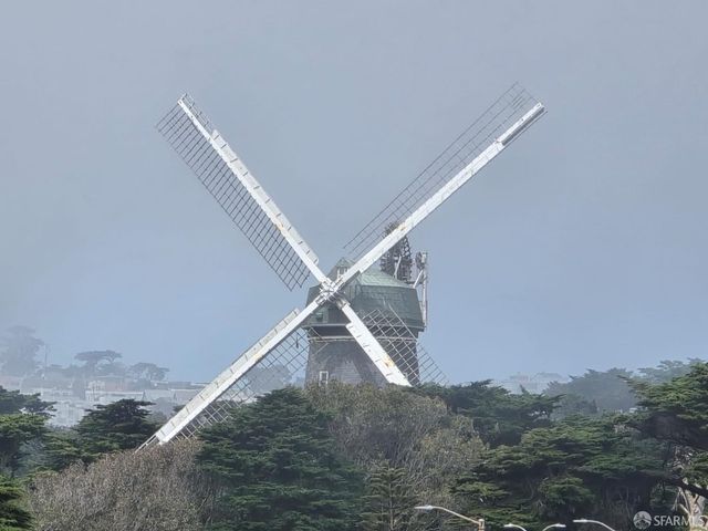 3419 Ulloa Street, San Francisco, CA 94116