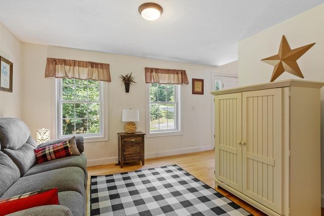 3 Sydney Lane, Westford, MA 01886