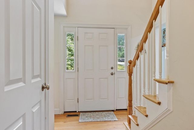 3 Sydney Lane, Westford, MA 01886