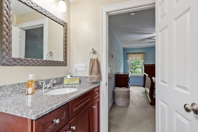 3 Sydney Lane, Westford, MA 01886