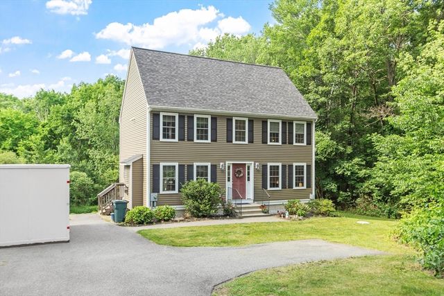 3 Sydney Lane, Westford, MA 01886