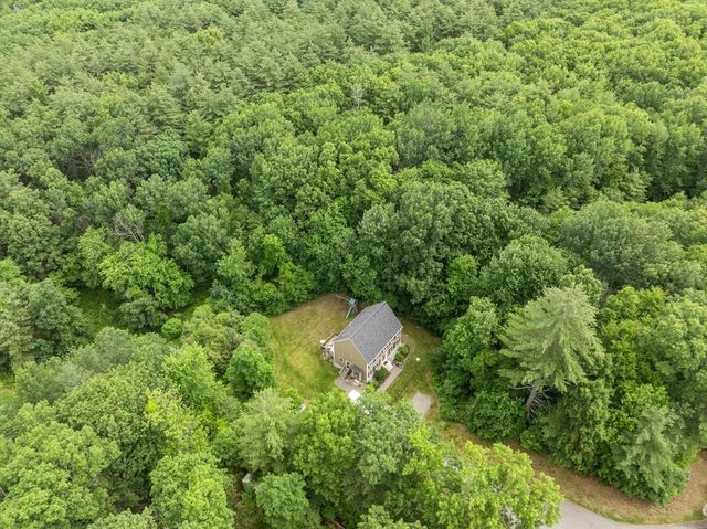3 Sydney Lane, Westford, MA 01886