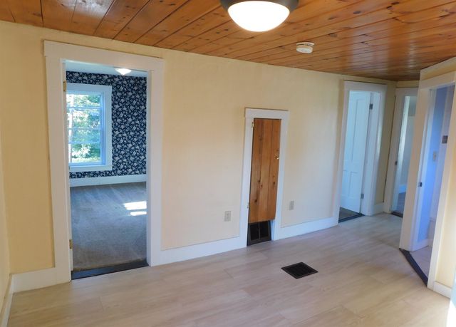 116 North Pleasant Street, Troy, VT 05859