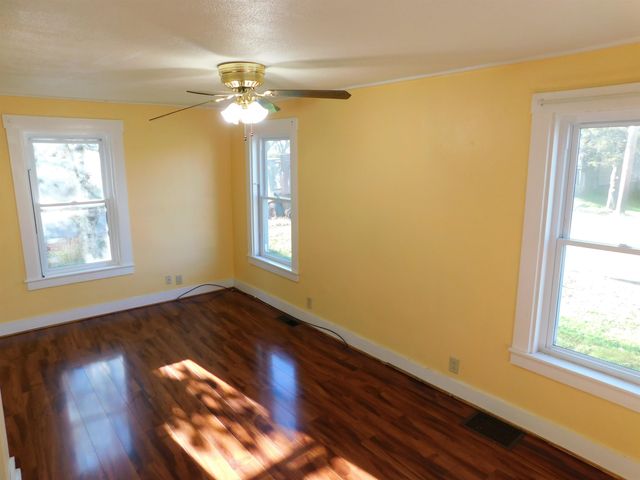 116 North Pleasant Street, Troy, VT 05859