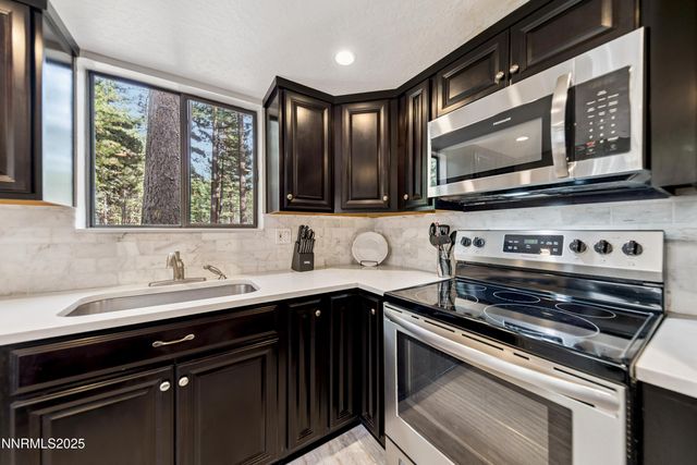 945 Harold Drive UNIT 18, Incline Village, NV 89451