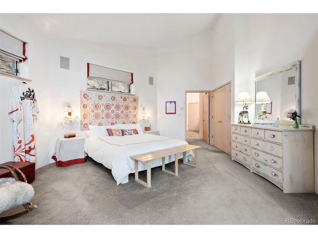 33901 Stagecoach Blvd, Evergreen, CO 80439