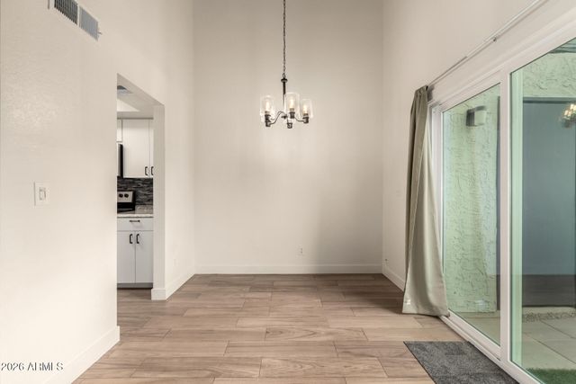 3136 N 38TH Street 10, Phoenix, AZ 85018