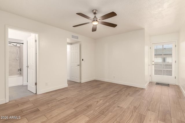 3136 N 38TH Street 10, Phoenix, AZ 85018