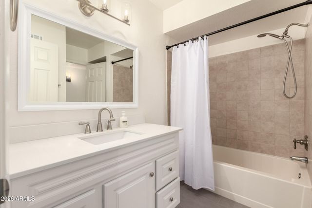 3136 N 38TH Street 10, Phoenix, AZ 85018