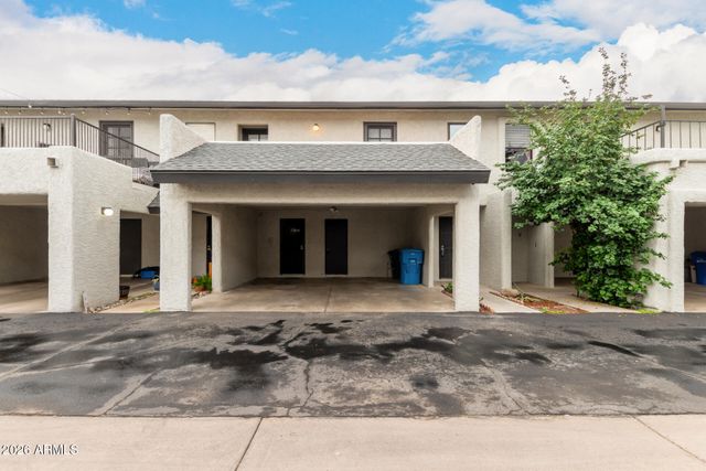 3136 N 38TH Street 10, Phoenix, AZ 85018