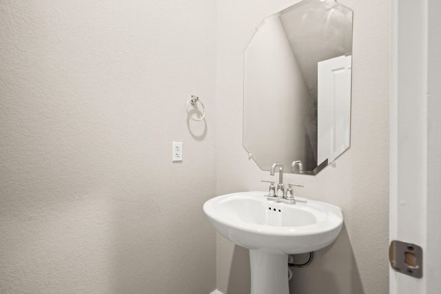 6509 Mallord Brook BND, Buda, TX 78610