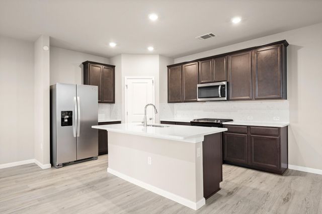 6509 Mallord Brook BND, Buda, TX 78610