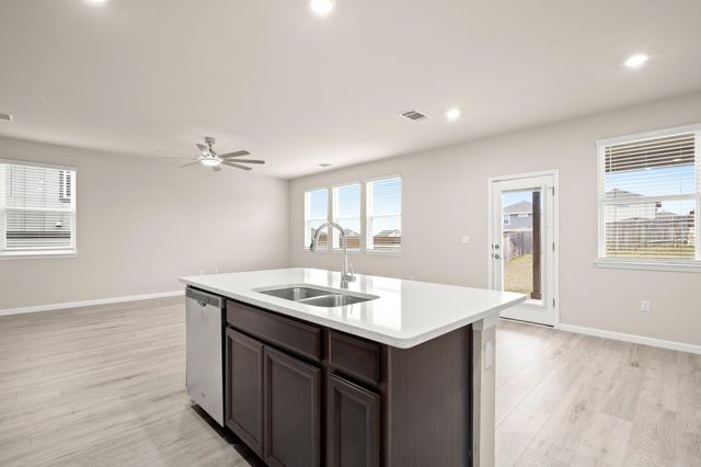 6509 Mallord Brook BND, Buda, TX 78610