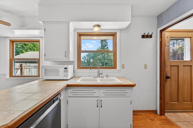 5811 Ester PLACE, Brown Deer, WI 53223