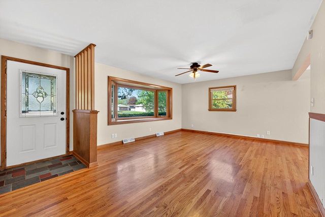 5811 Ester PLACE, Brown Deer, WI 53223