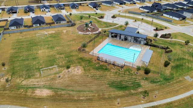 1310 Bison View Lane, Sealy, TX 77474