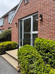 775 W Main Street APT 5, Hyannis, MA 02601