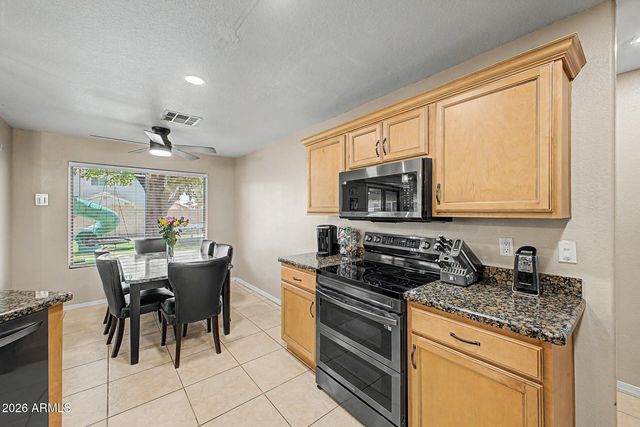 3159 W MATTHEW Drive, Phoenix, AZ 85027