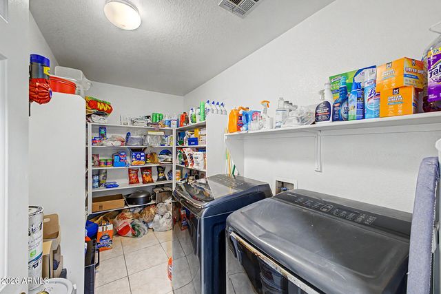3159 W MATTHEW Drive, Phoenix, AZ 85027