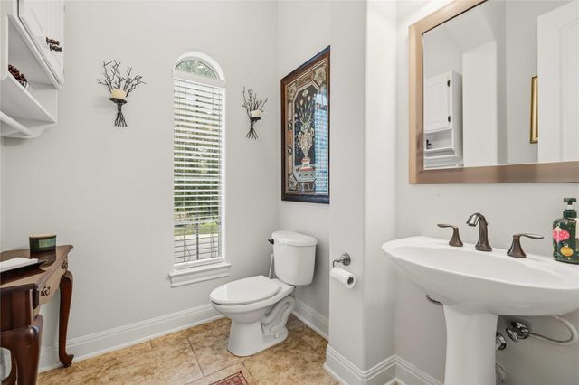 15200 Spillman Ranch LOOP, Austin, TX 78738