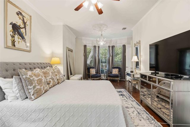 15200 Spillman Ranch LOOP, Austin, TX 78738