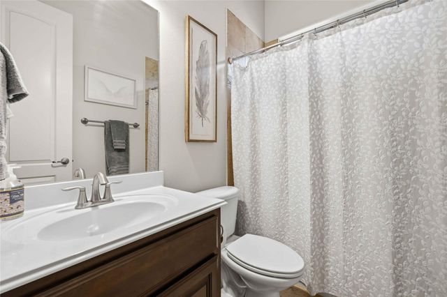 15200 Spillman Ranch LOOP, Austin, TX 78738