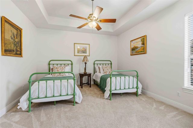 15200 Spillman Ranch LOOP, Austin, TX 78738