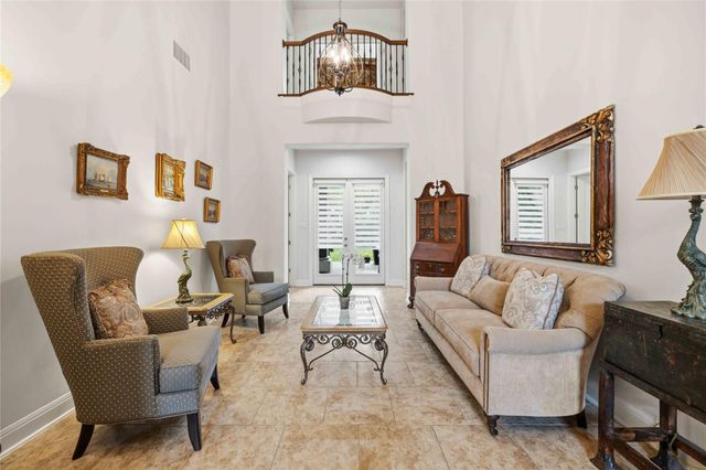 15200 Spillman Ranch LOOP, Austin, TX 78738