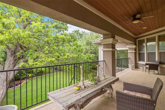15200 Spillman Ranch LOOP, Austin, TX 78738