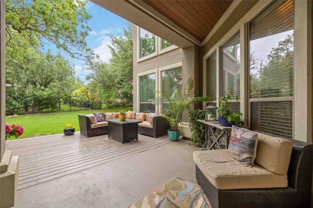 15200 Spillman Ranch LOOP, Austin, TX 78738