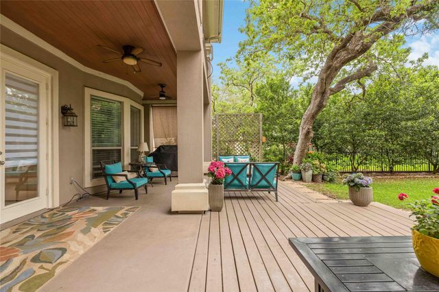 15200 Spillman Ranch LOOP, Austin, TX 78738