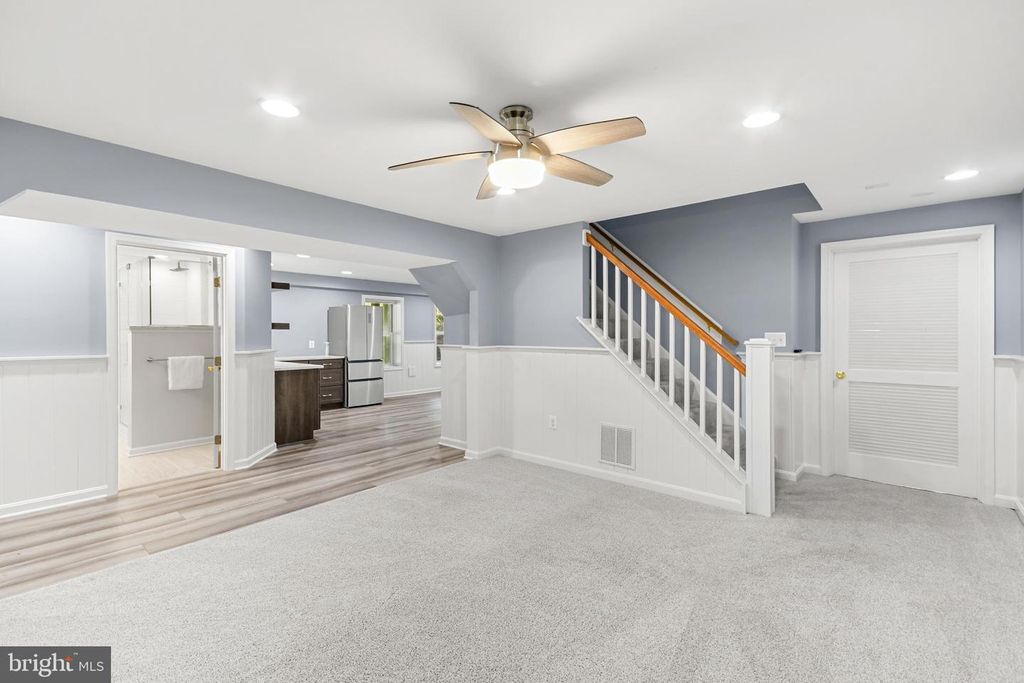 Image 12 of property listing at 4730 CALEB WOOD CT, Mount Airy, MD 21771