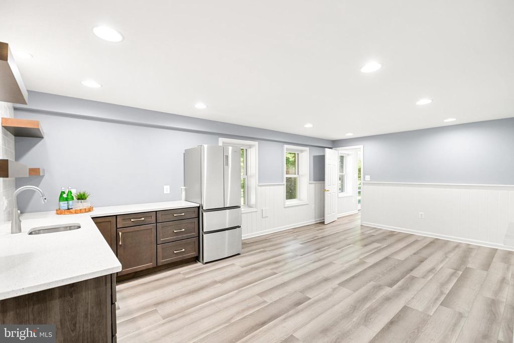 Image 13 of property listing at 4730 CALEB WOOD CT, Mount Airy, MD 21771