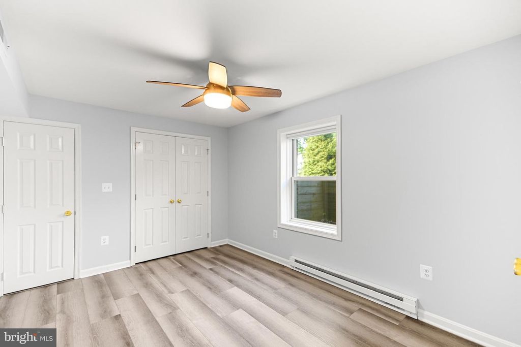 Image 14 of property listing at 4730 CALEB WOOD CT, Mount Airy, MD 21771