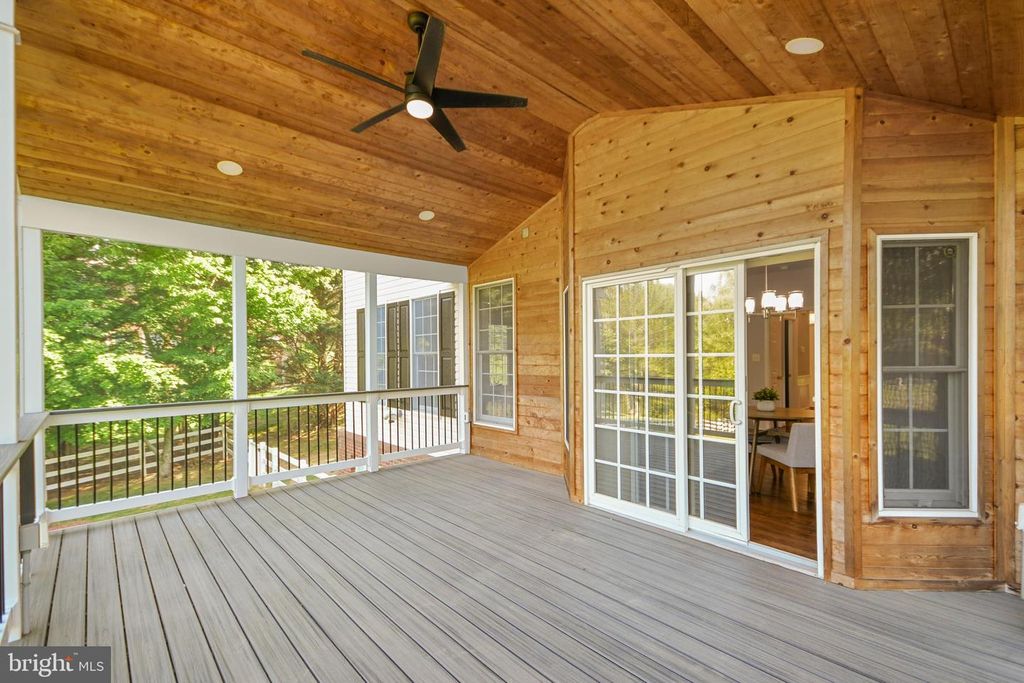 Image 24 of property listing at 4730 CALEB WOOD CT, Mount Airy, MD 21771