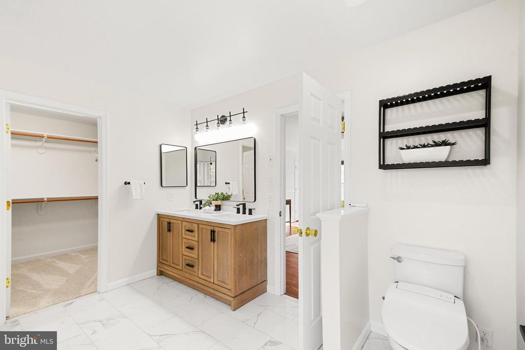 Image 80 of property listing at 4730 CALEB WOOD CT, Mount Airy, MD 21771