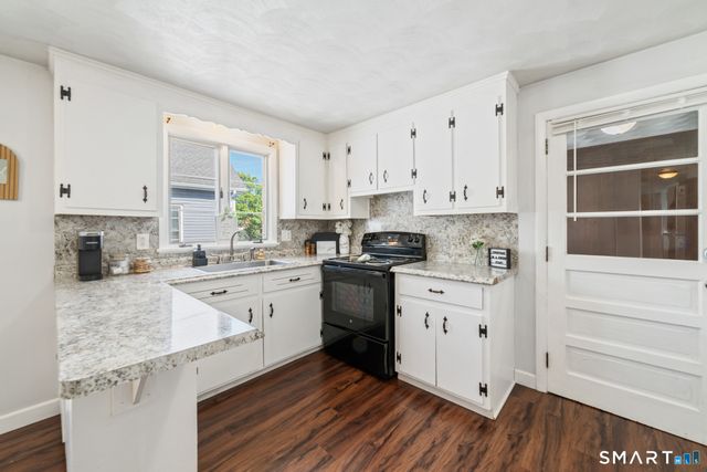 75 Lawndale Avenue, Bristol, CT 06010