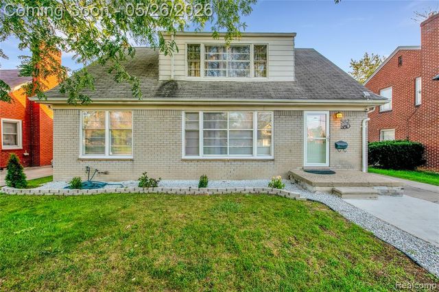 580 Alter Road, Detroit, MI 48215