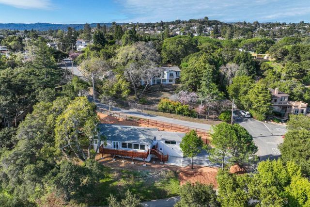 3803 Hamilton Way, Redwood City, CA 94062